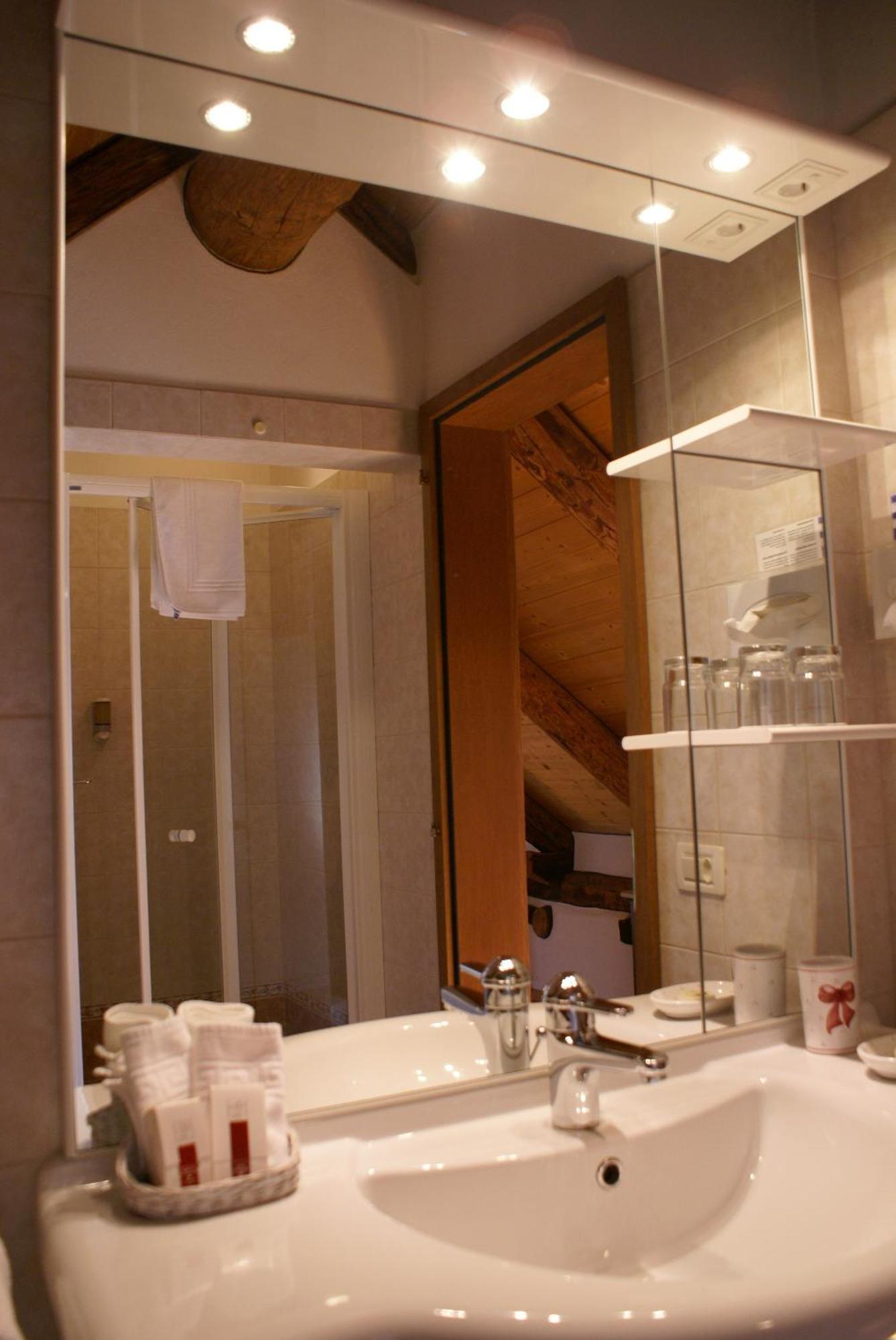 Pensione Ca' Serafina Lodano Room photo